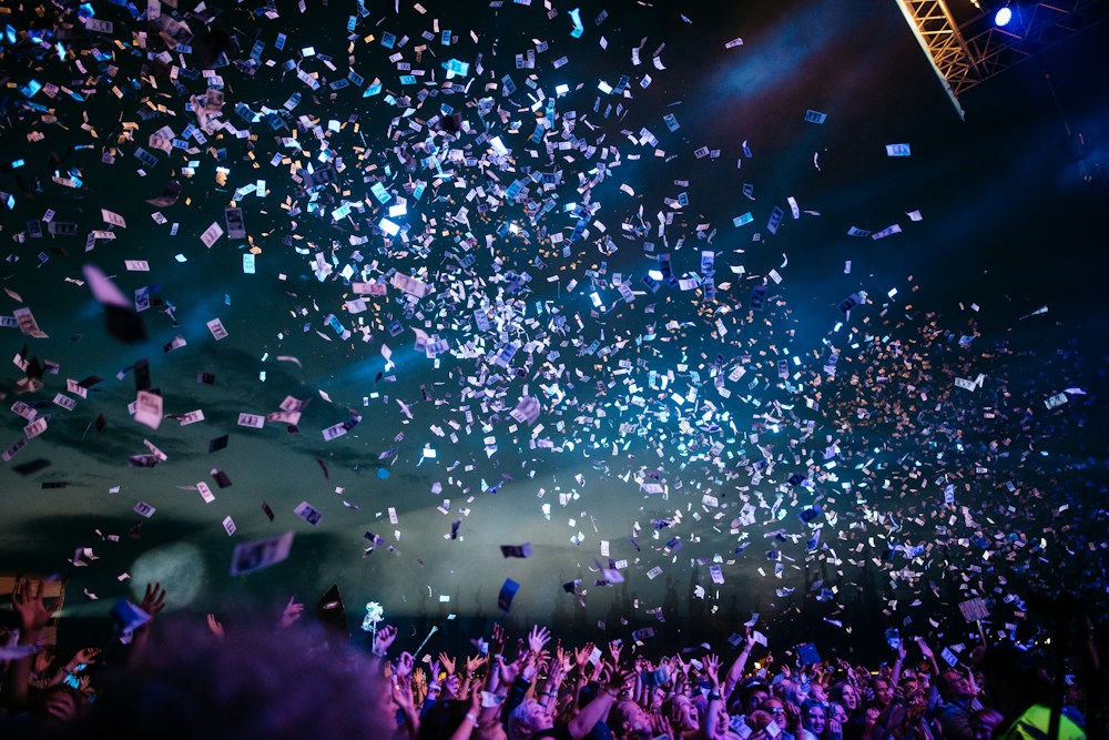 Een feest vol licht, muziek en confetti